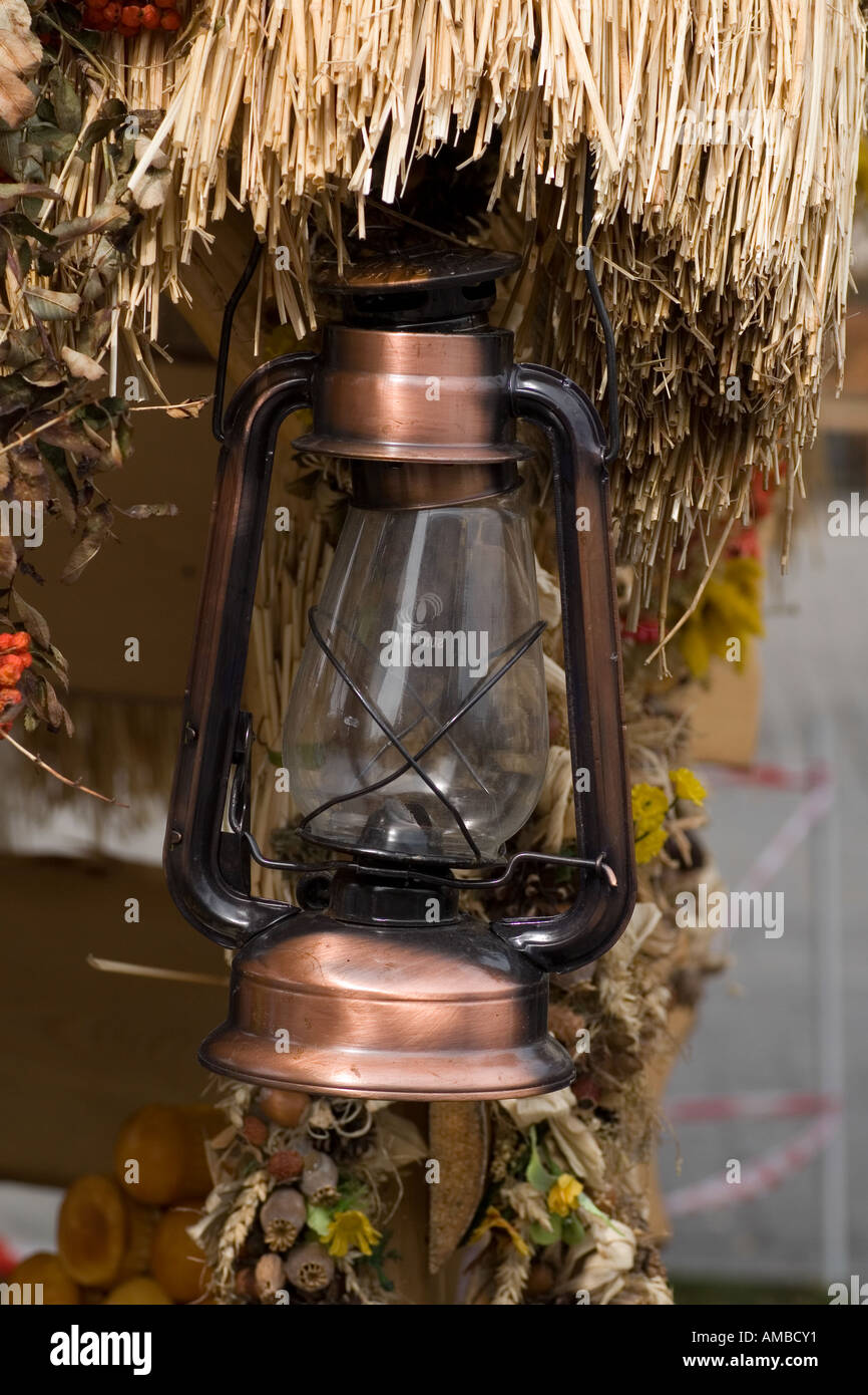 Lantern old style hi-res stock photography and images - Alamy