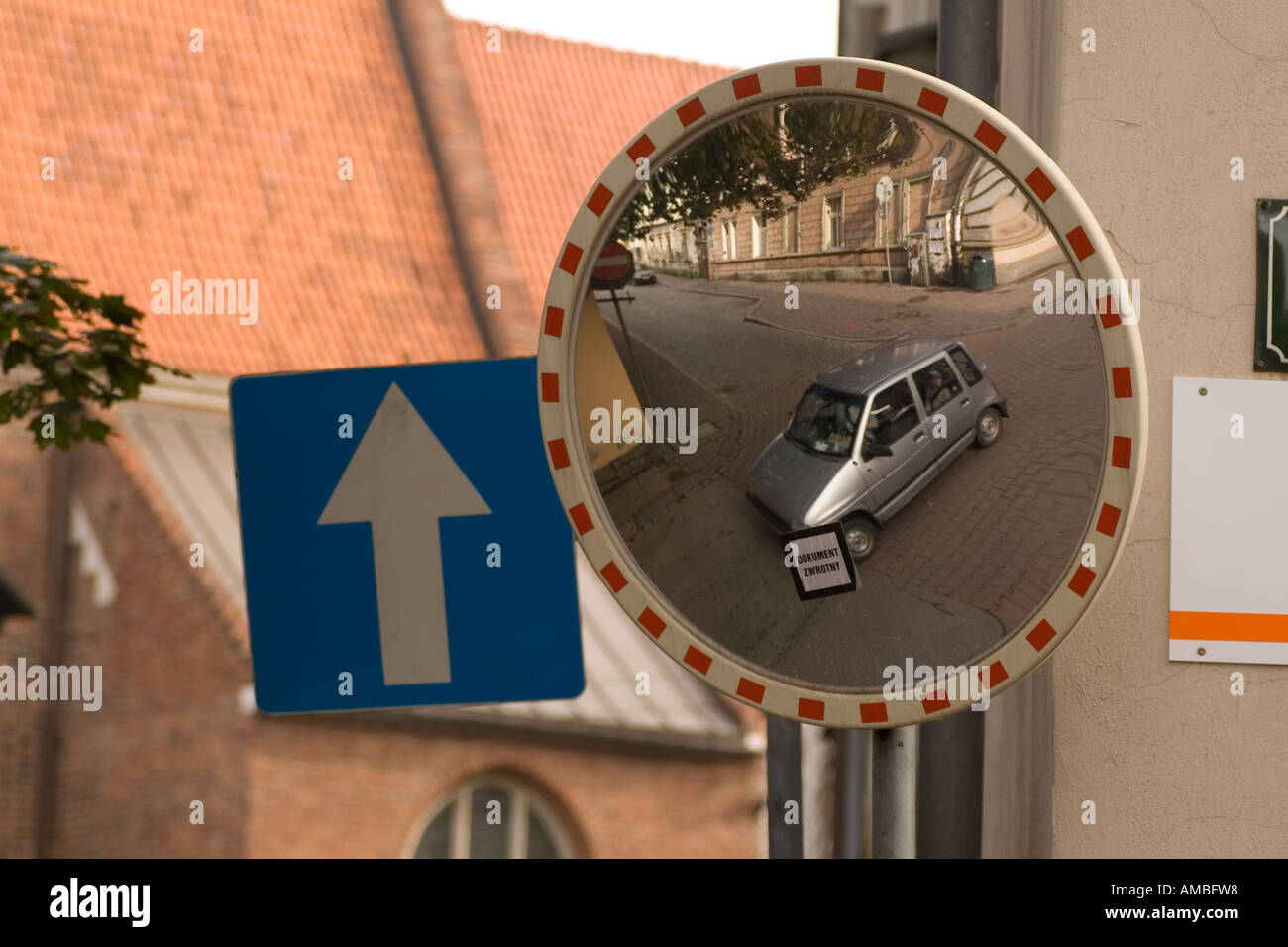 Curved road safety mirror hi-res stock photography and images - Alamy