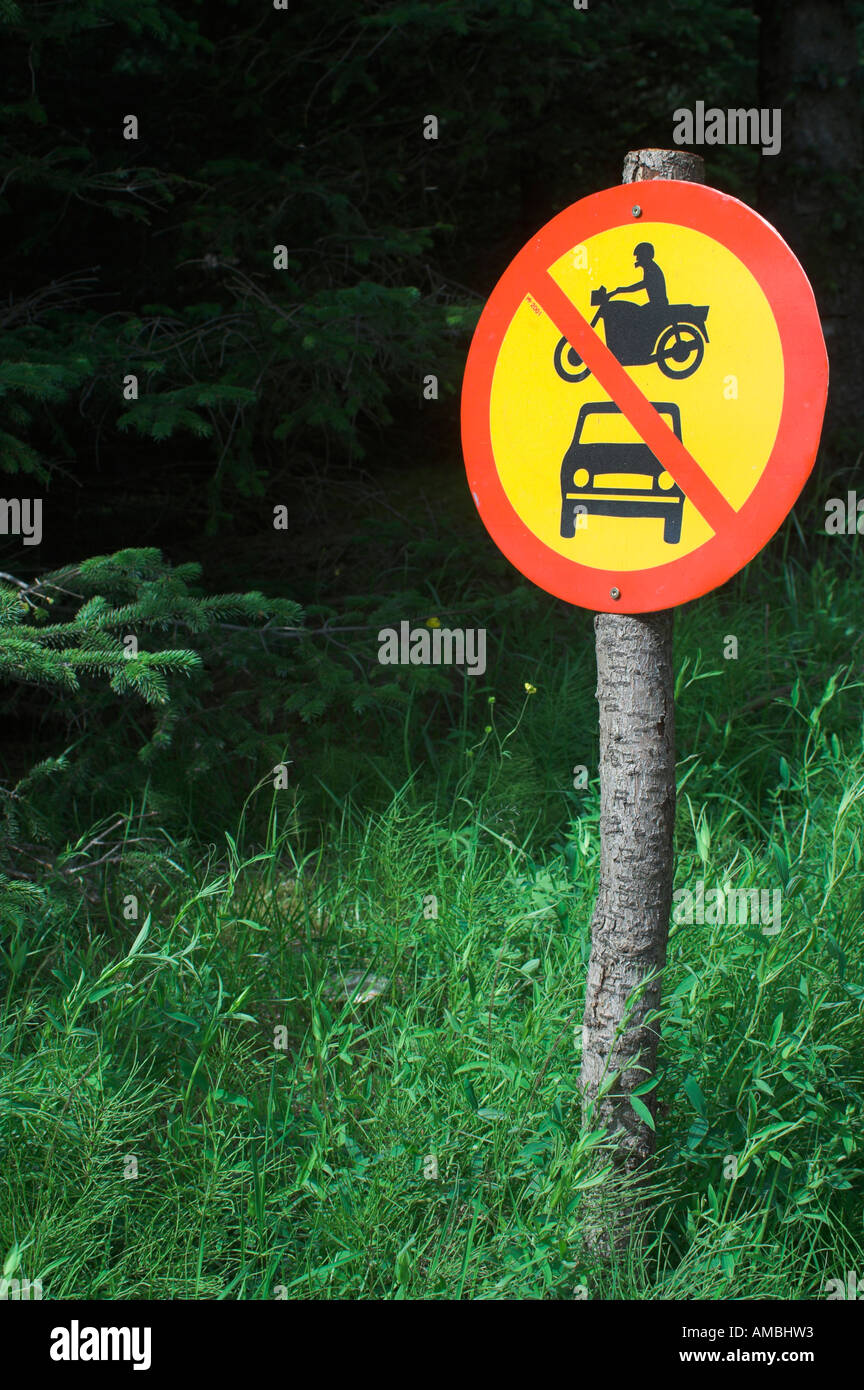 Traffic sign symbolic for No vehicles Stock Photo - Alamy