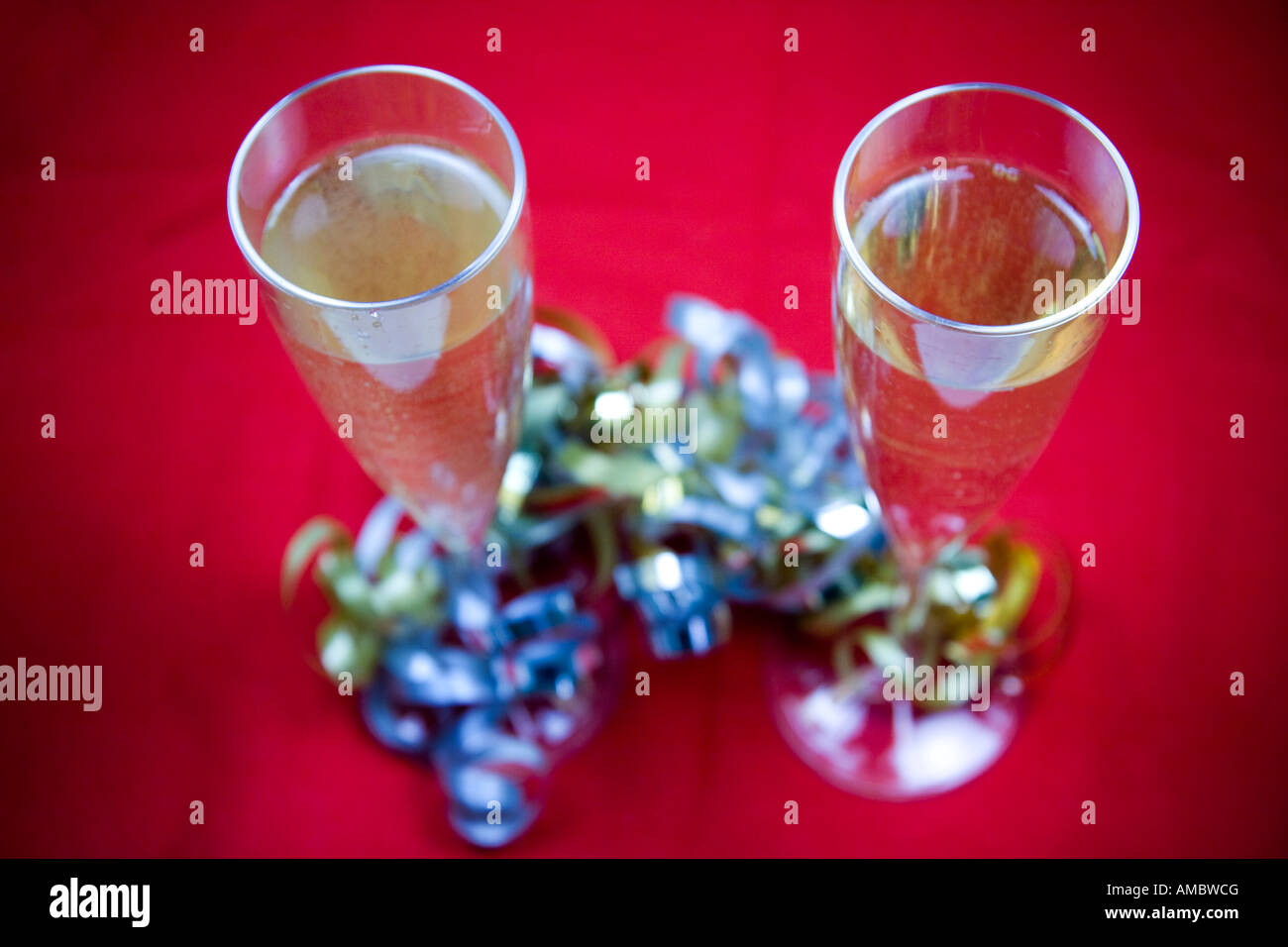 Champagne flutes on a fancy dinner table Stock Photo Alamy