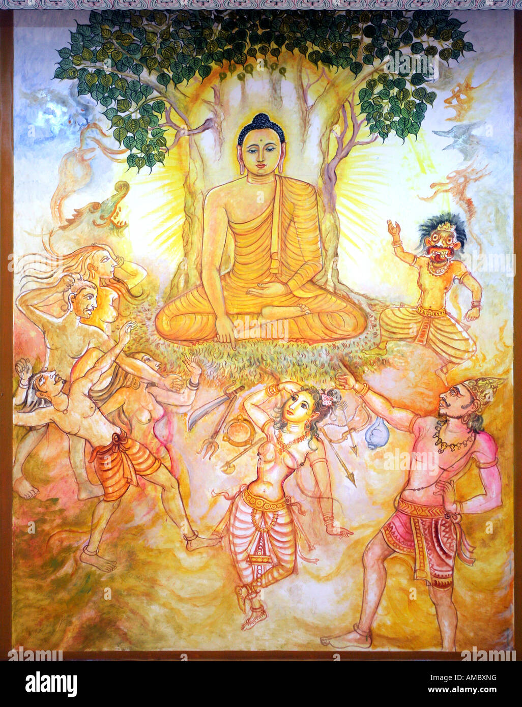 India, Bodhgaya, 23.11.2007: Buddha meditating under the Bodhi tree, Mahabodhi Temple Stock Photo