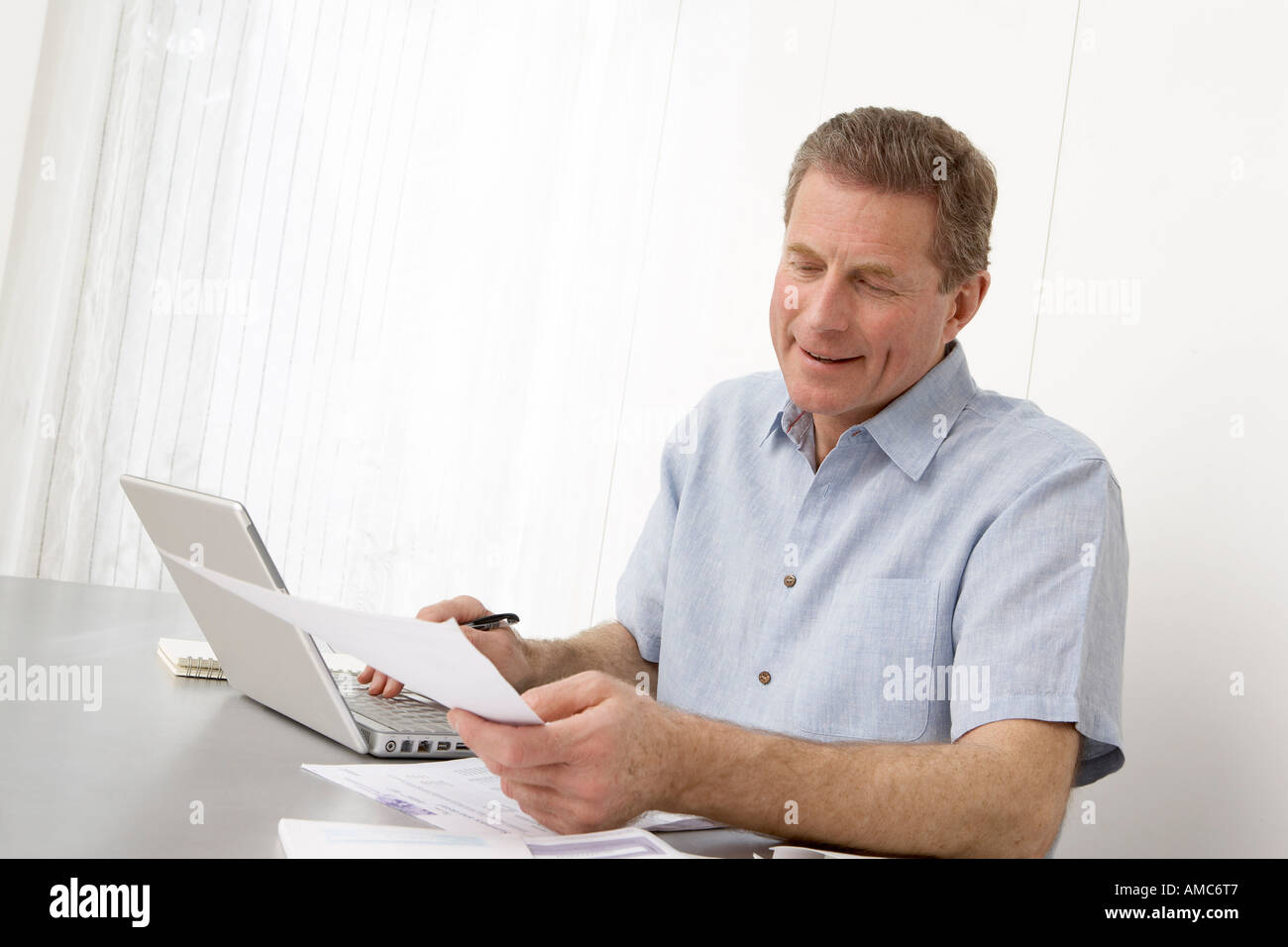 60 year old white man hi-res stock photography and images - Alamy