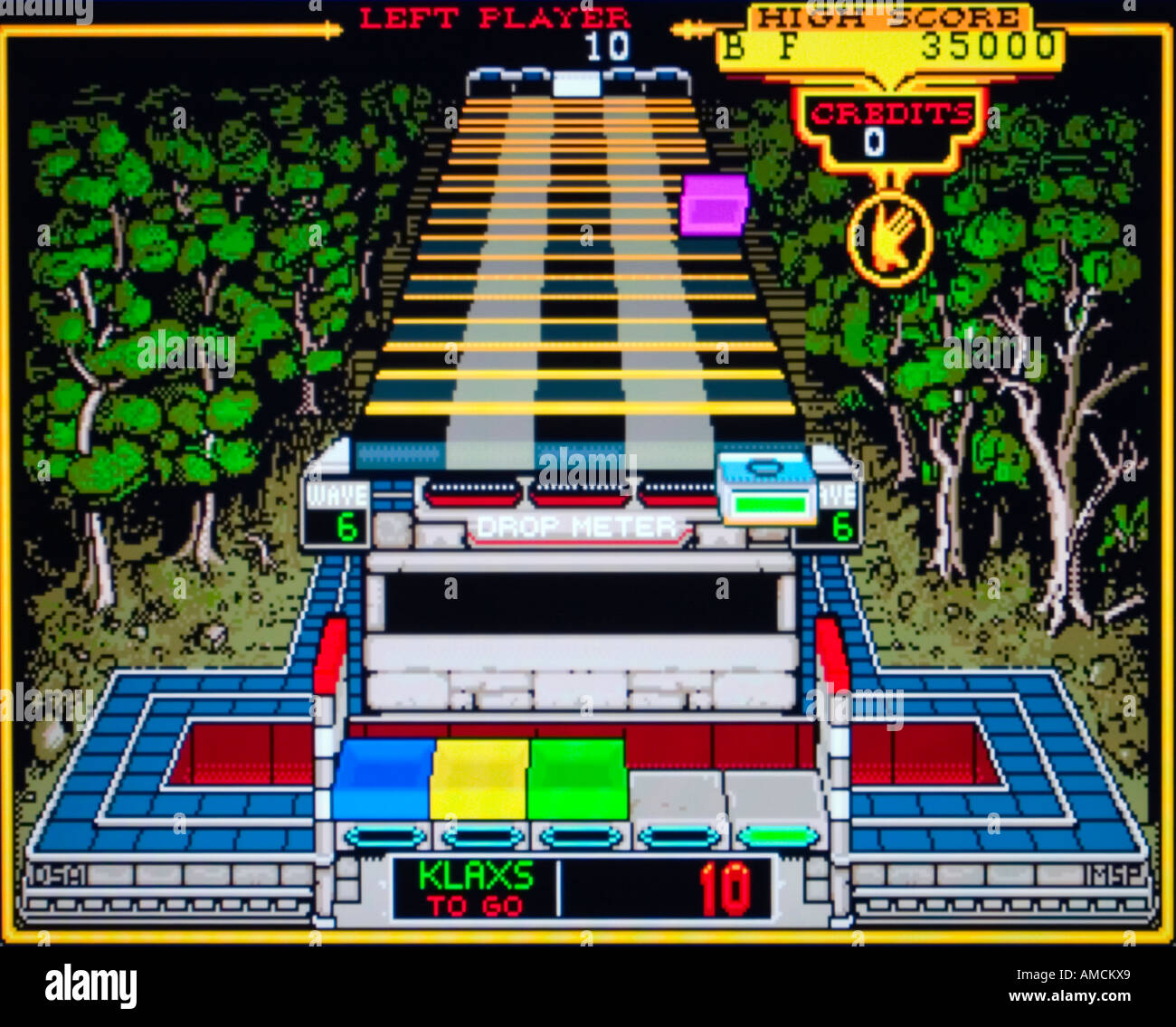 Klax Atari Games 1989 vintage arcade videogame screenshot - EDITORIAL USE ONLY Stock Photo