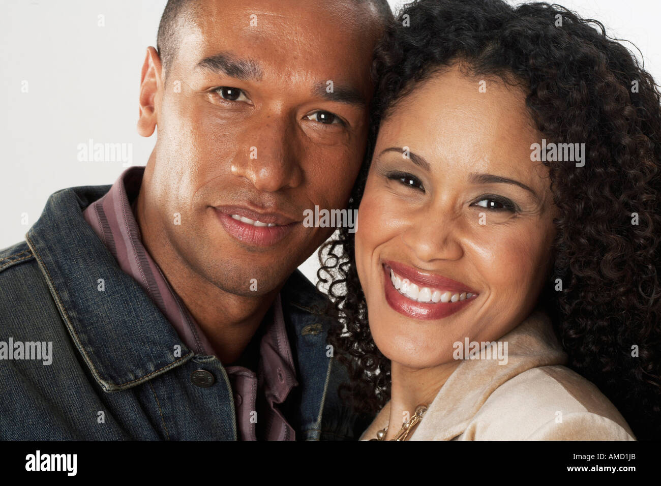 35 45 year old couple hi-res stock photography and images - Alamy