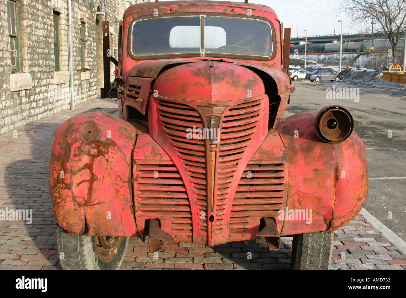 Vintage graphic red truck 90s top