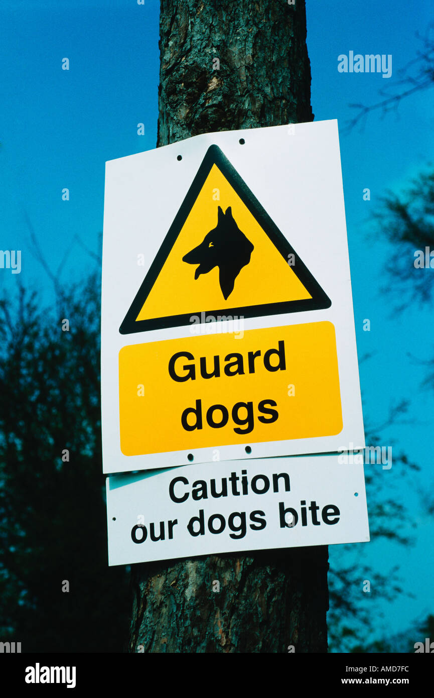 Guard dog sign hires stock photography and images Alamy