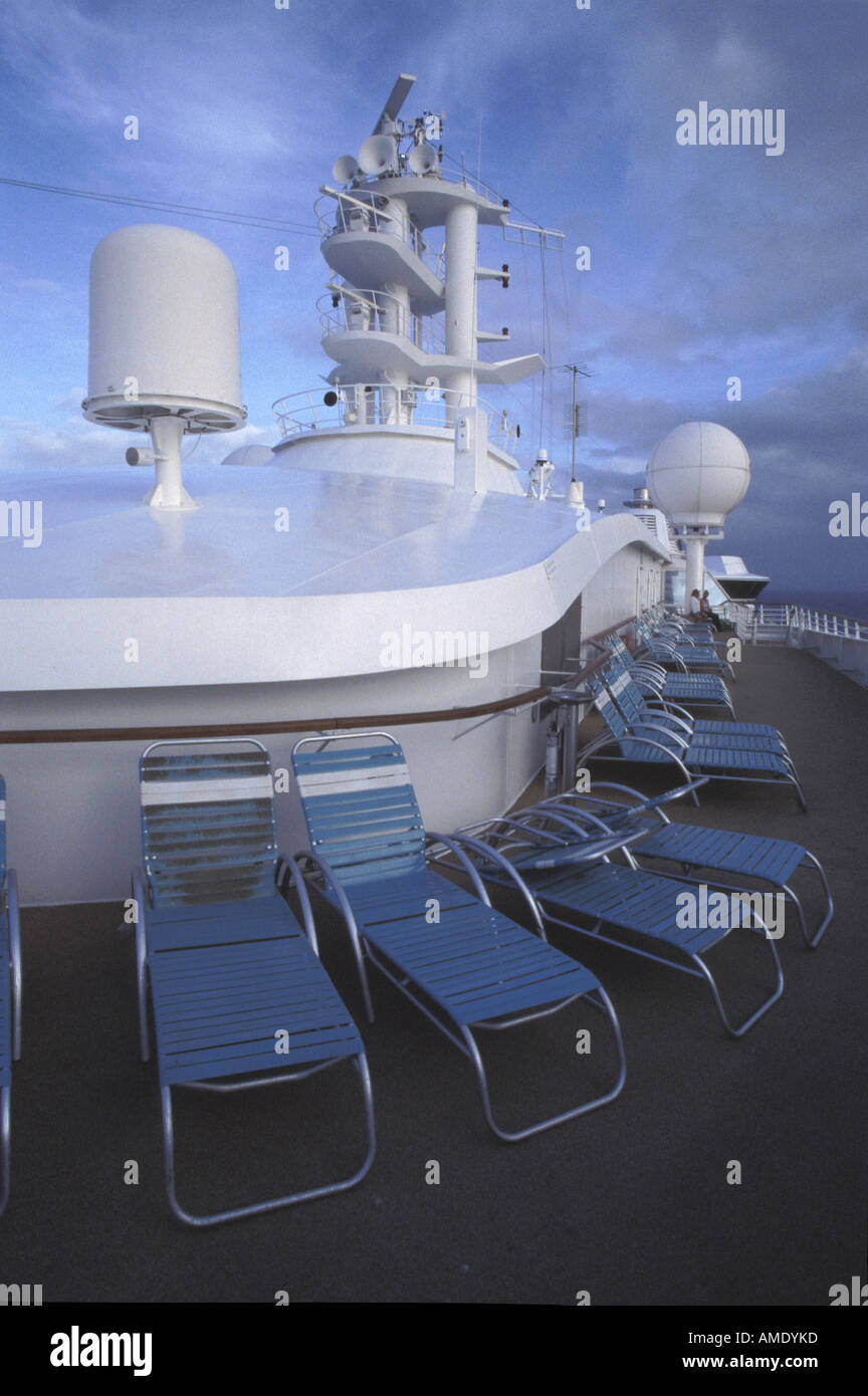 Cruise ship radomes hi-res stock photography and images - Alamy