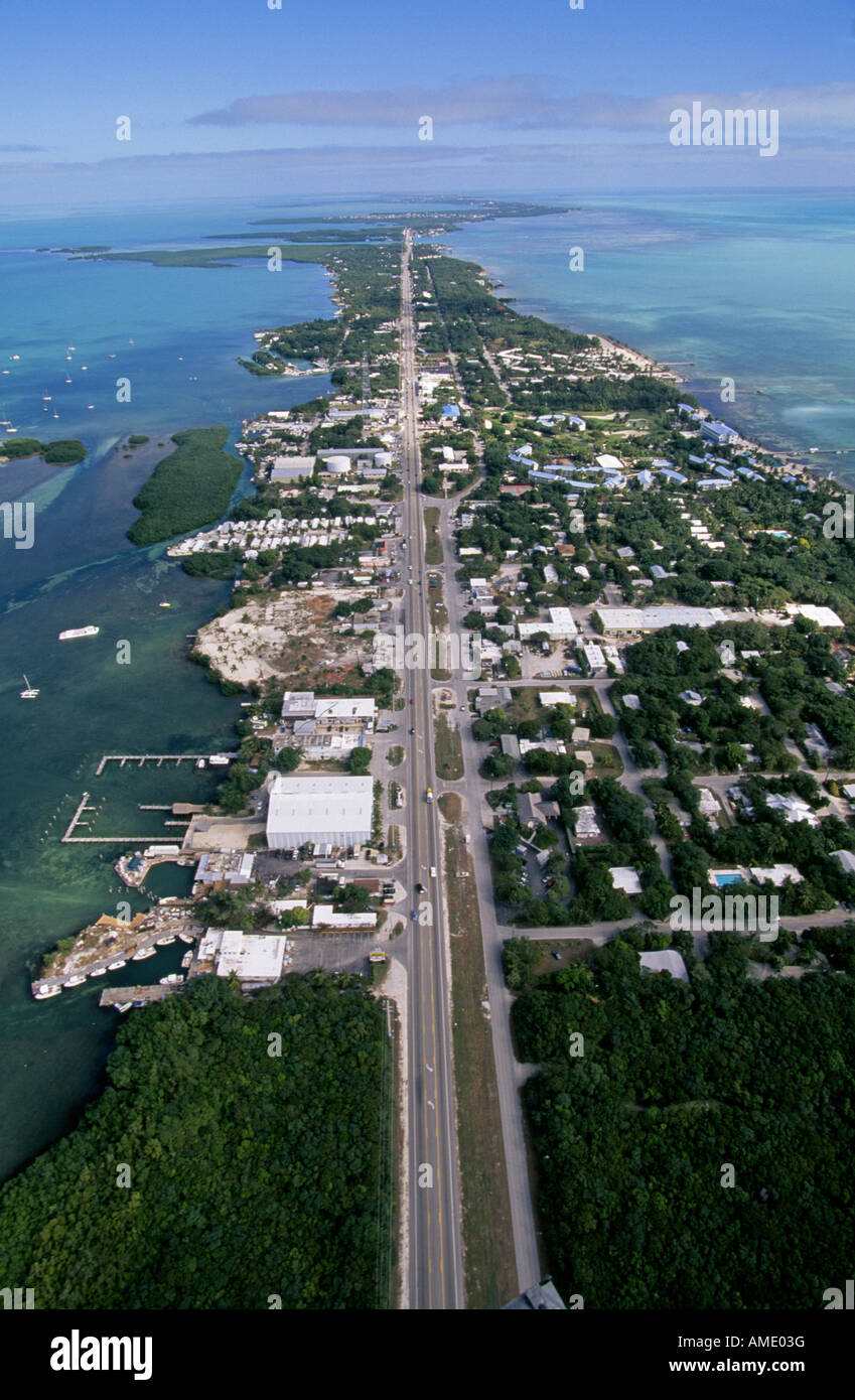 USA FLORIDA FLORIDA KEYS An aerial view of the Overseas Highway through