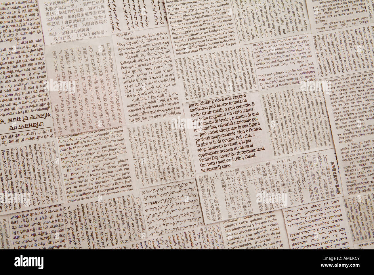 Chinese characters in columns hi-res stock photography and images - Alamy