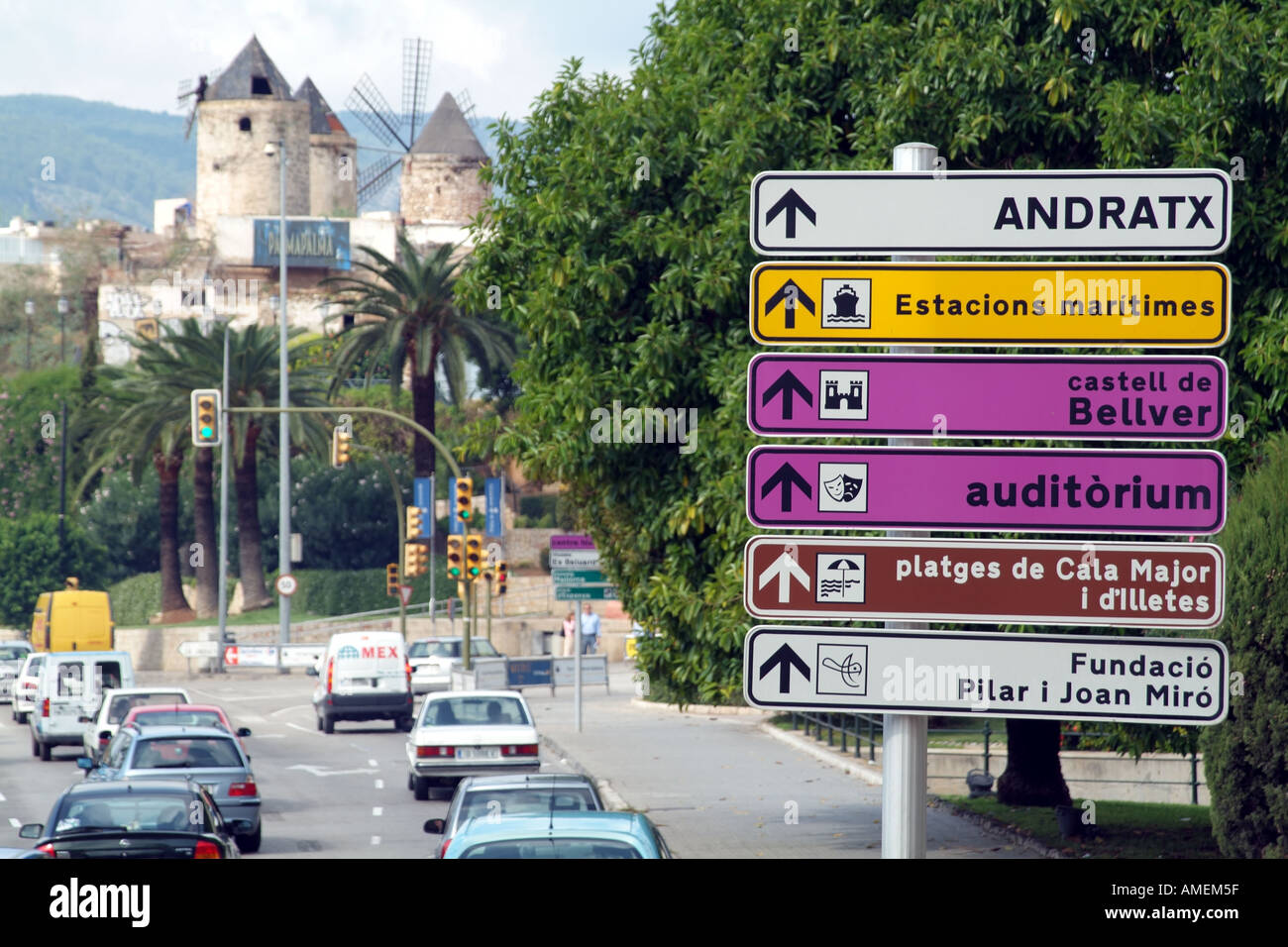 Spanish road signs hires stock photography and images Alamy