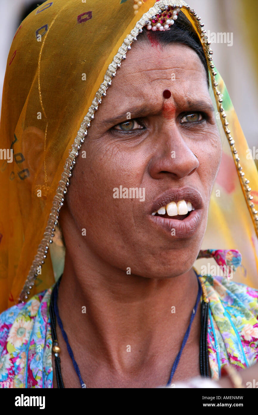 Tribal girl hi-res stock photography and images - Alamy