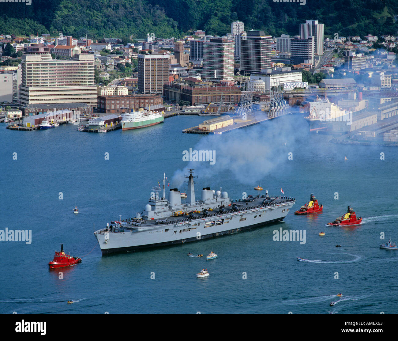 HMS Invincible visiting Wellington harbour in 1983 New Zealand Stock Photo