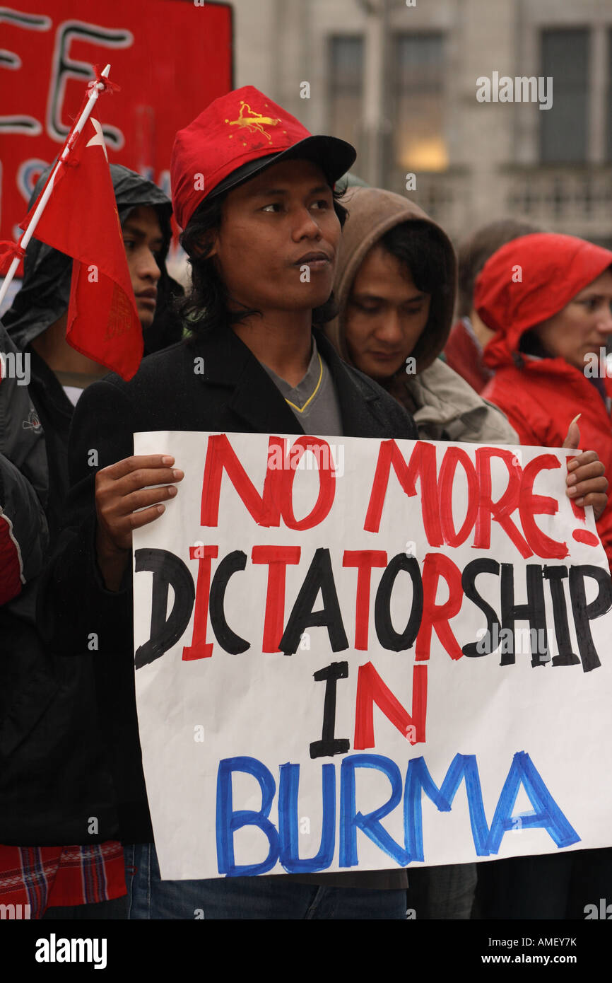 The Dutch Burmese community protests against the dictatorship in Burma Stock Photo
