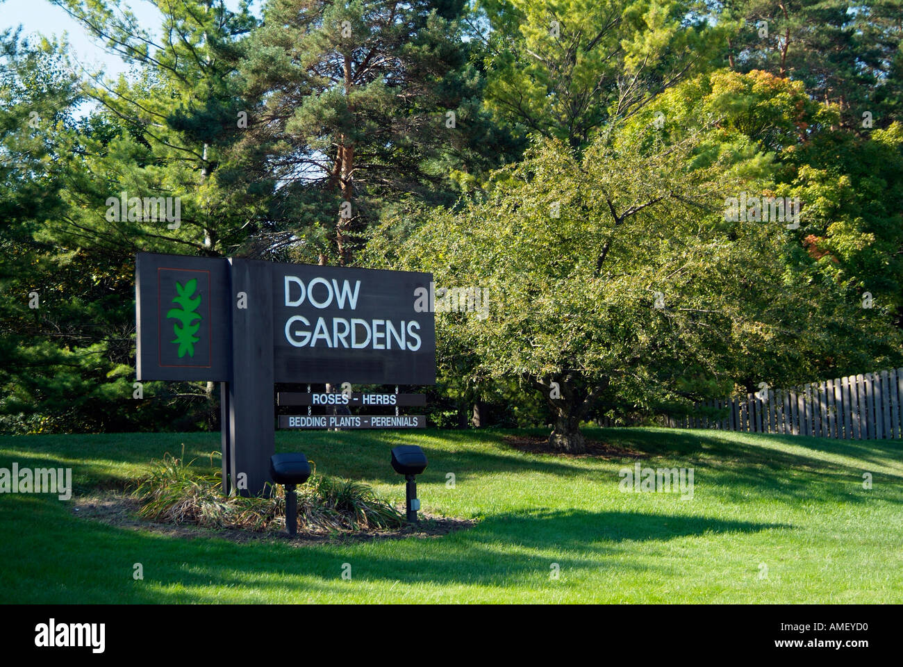 Dow gardens hires stock photography and images Alamy