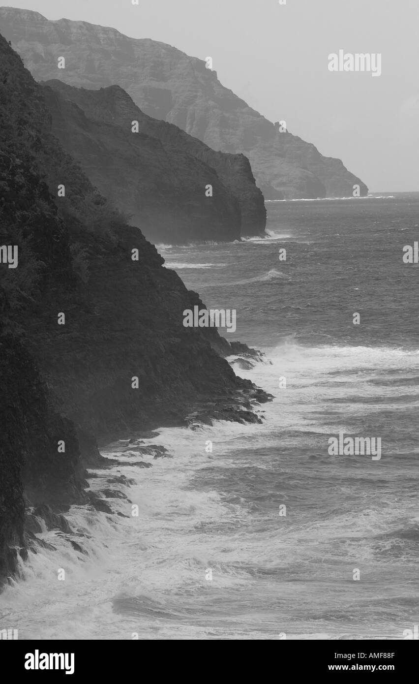 Hawaii Beaches Black and White Stock Photos & Images - Alamy