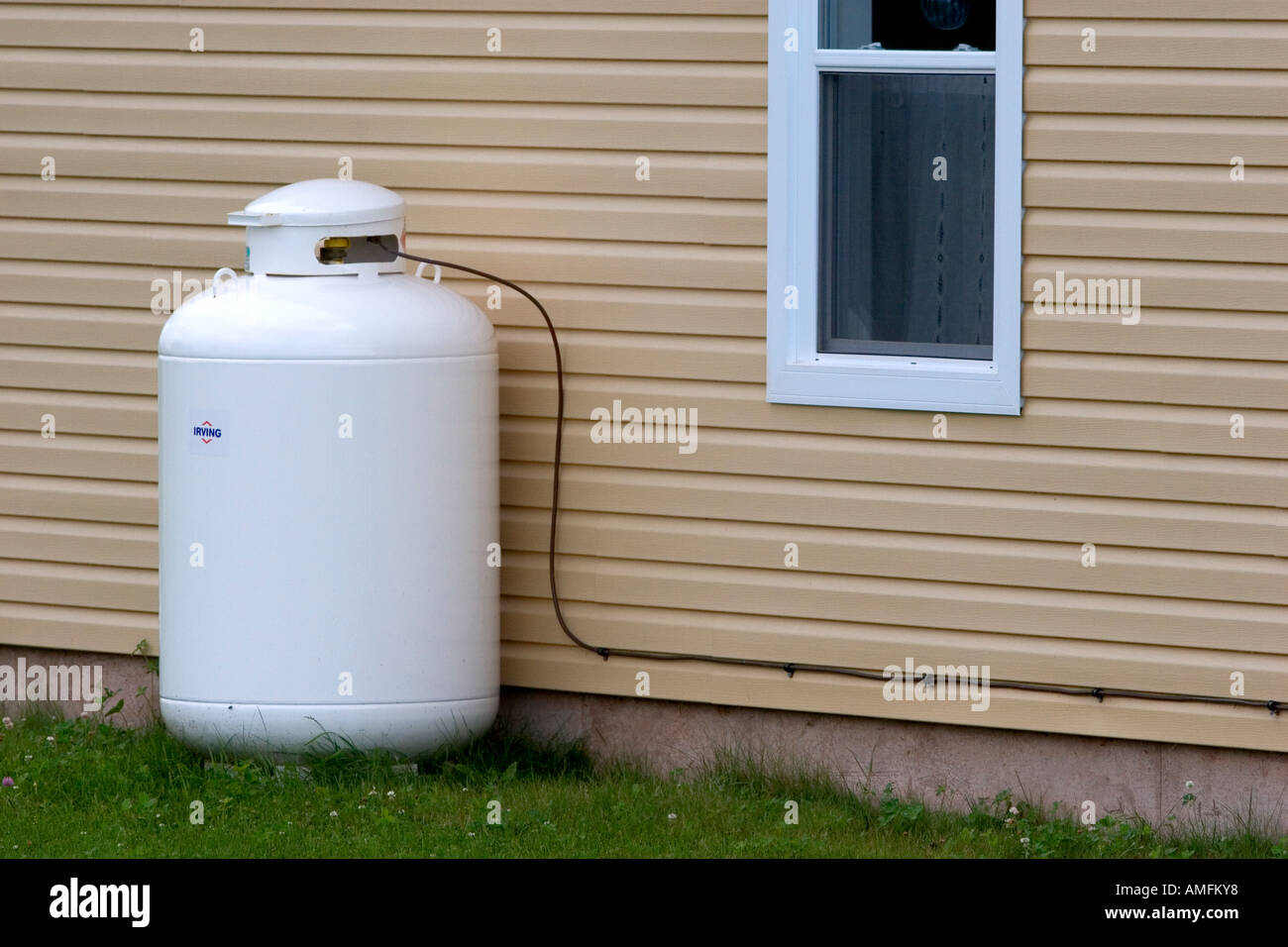 Propane fuel tank outside a house with supply line Stock Photo: 8714743 Ran Out Of Propane In House