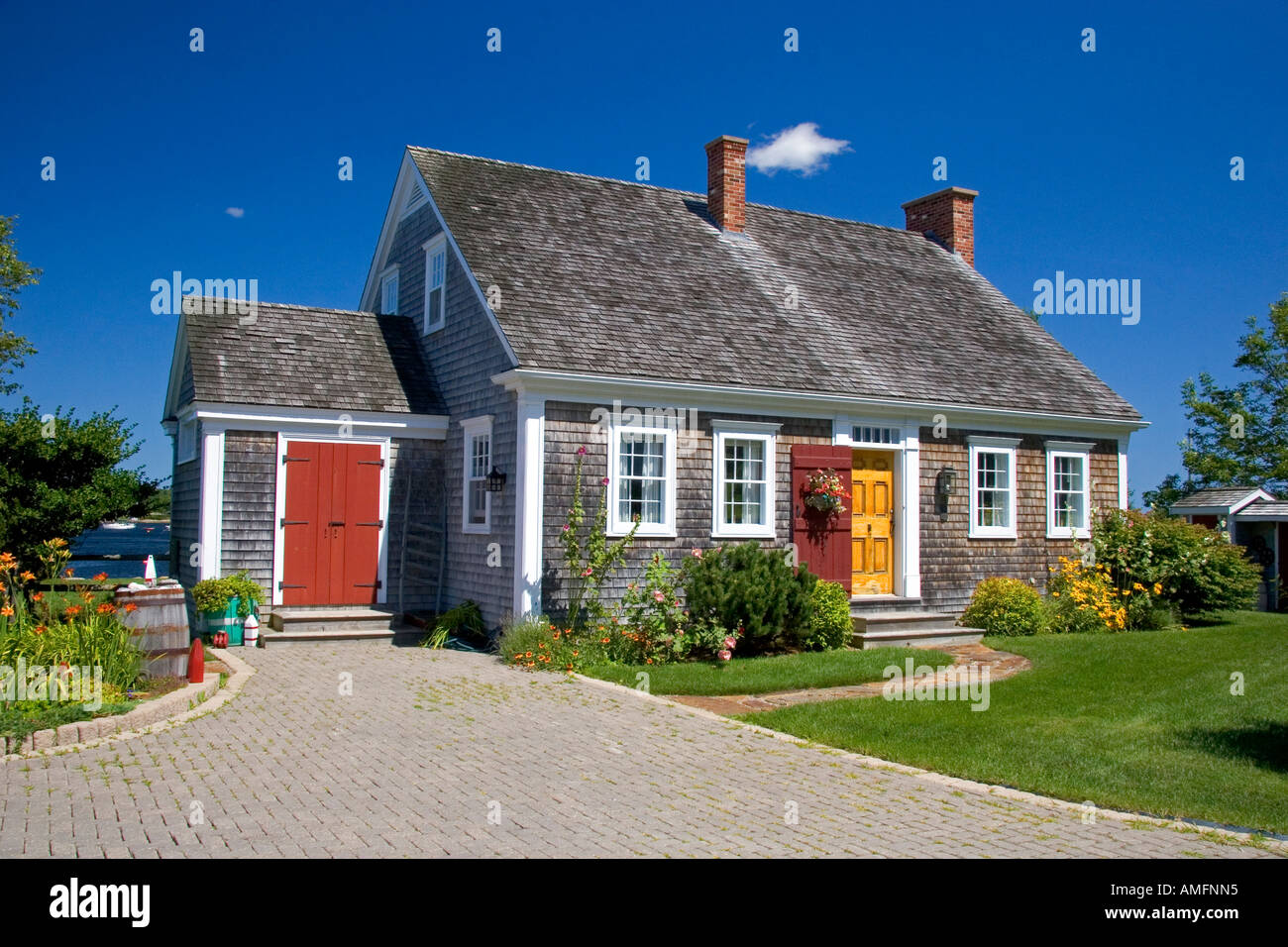 Shake Shingle Cottage At Mahone Bay Nova Scotia Canada Stock