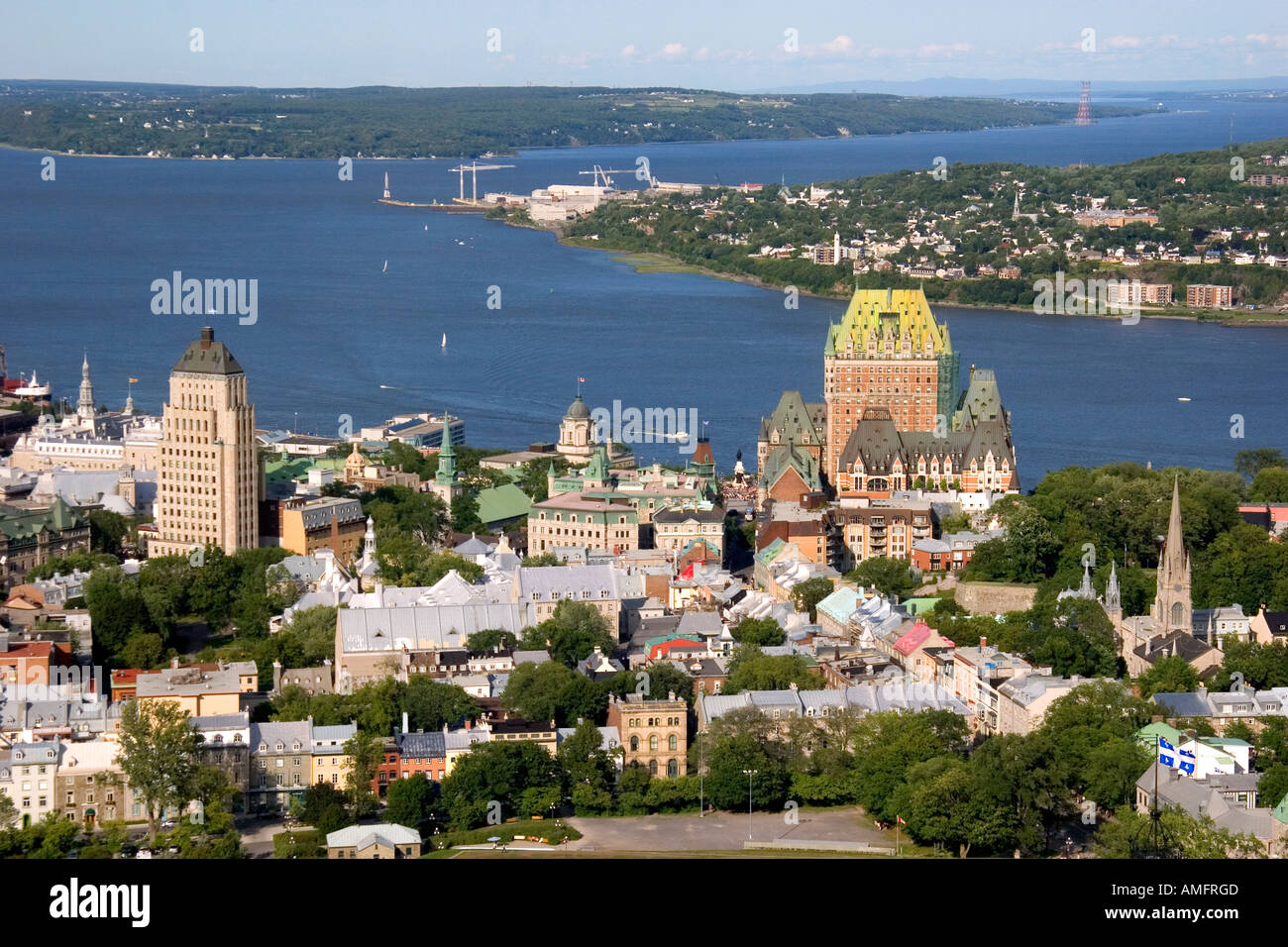 Aerial images of Quebec City from atop the Observatoire de la Capitale ...