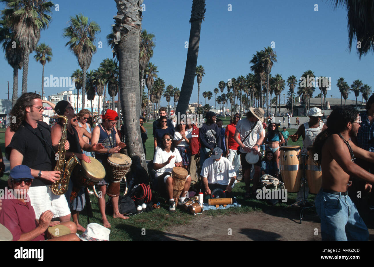 Trommeln hires stock photography and images Alamy