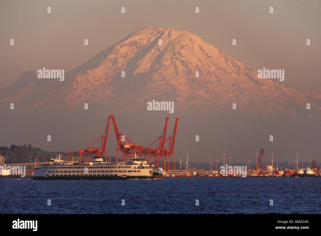 Ferry Boat Mt Rainier On Puget Sound Seattle Washington Harbor Island ...