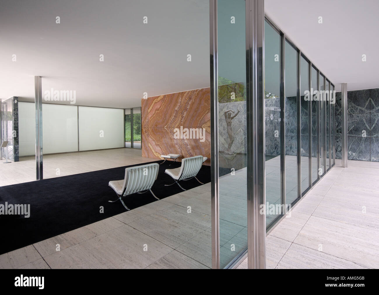 Barcelona chair mies van der rohe hi-res stock photography and images ...