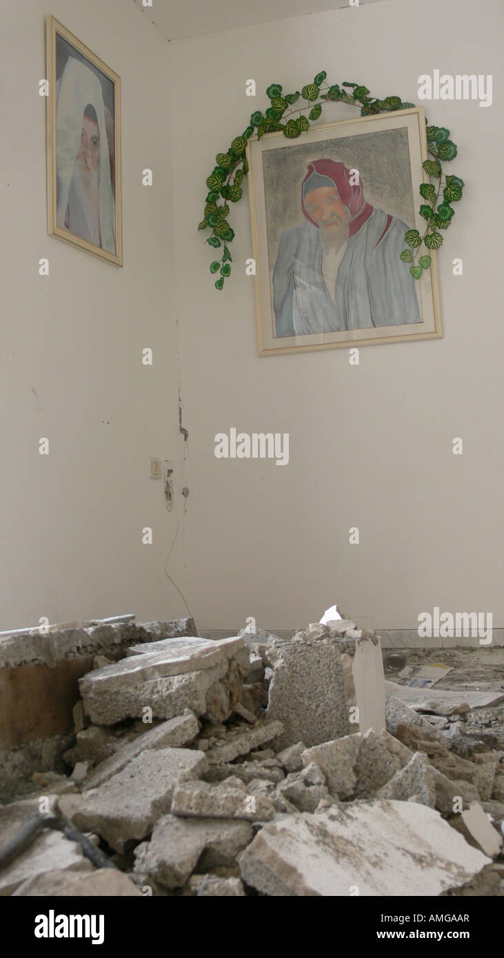 Israel Sderot house damaged by a Qassam rockets launched by Hamas from Gaza April 22nd 2007 Stock Photo