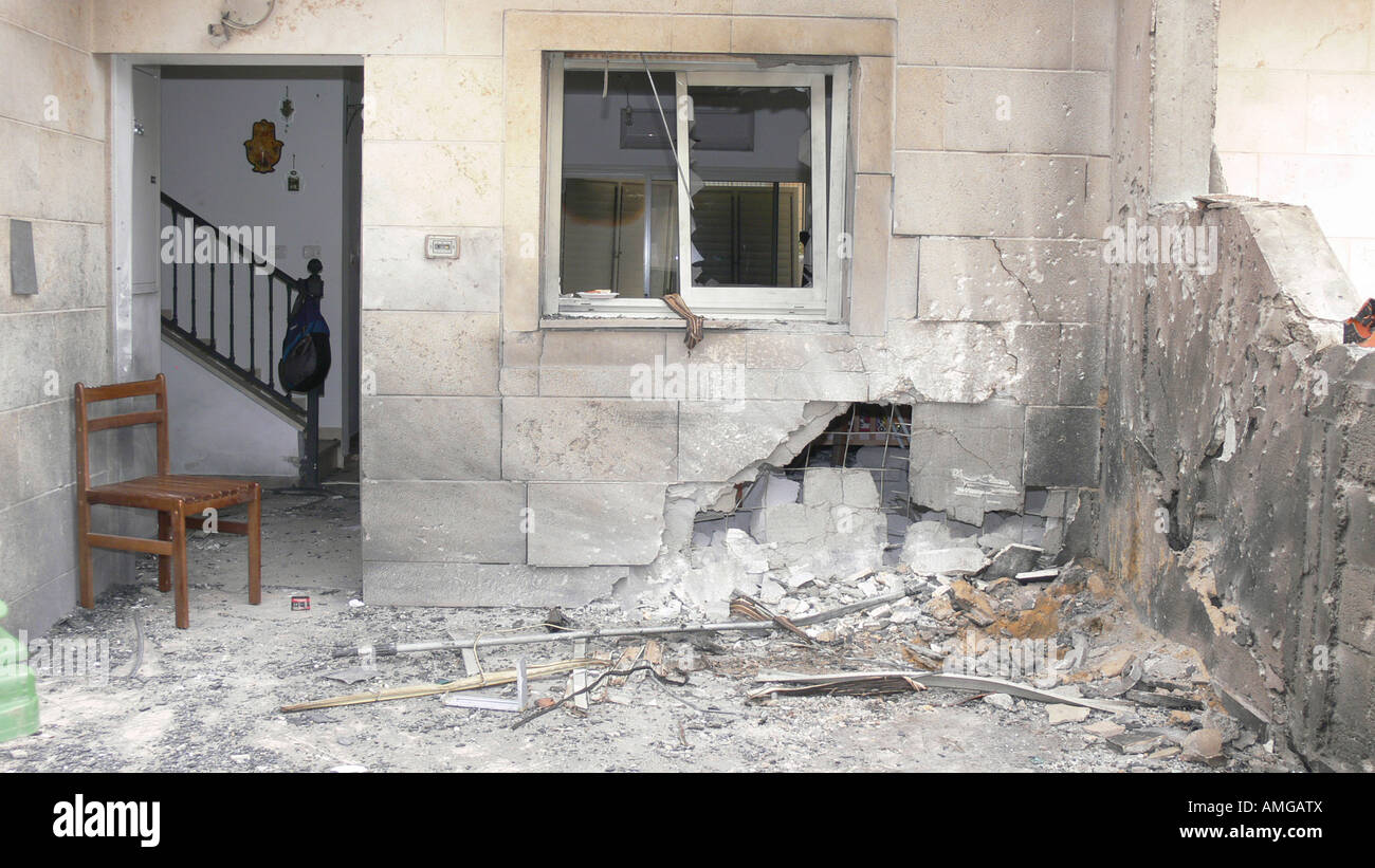 Israel Sderot house damaged by a Qassam rockets launched by Hamas from Gaza June 21st 2007 Stock Photo
