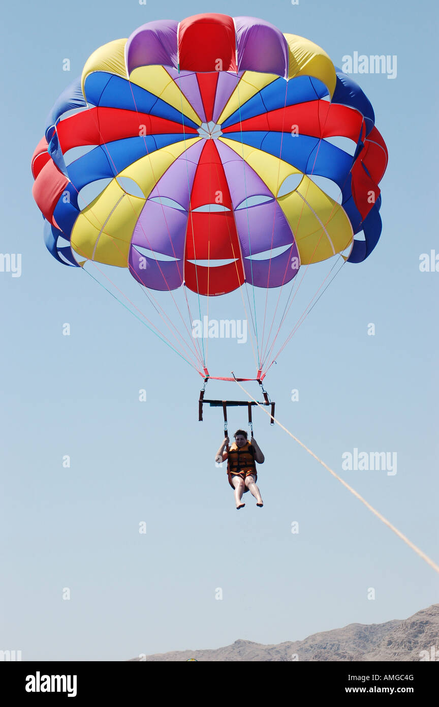 Israel Eilat Para gliding surfing in the Gulf of Aqaba Stock Photo