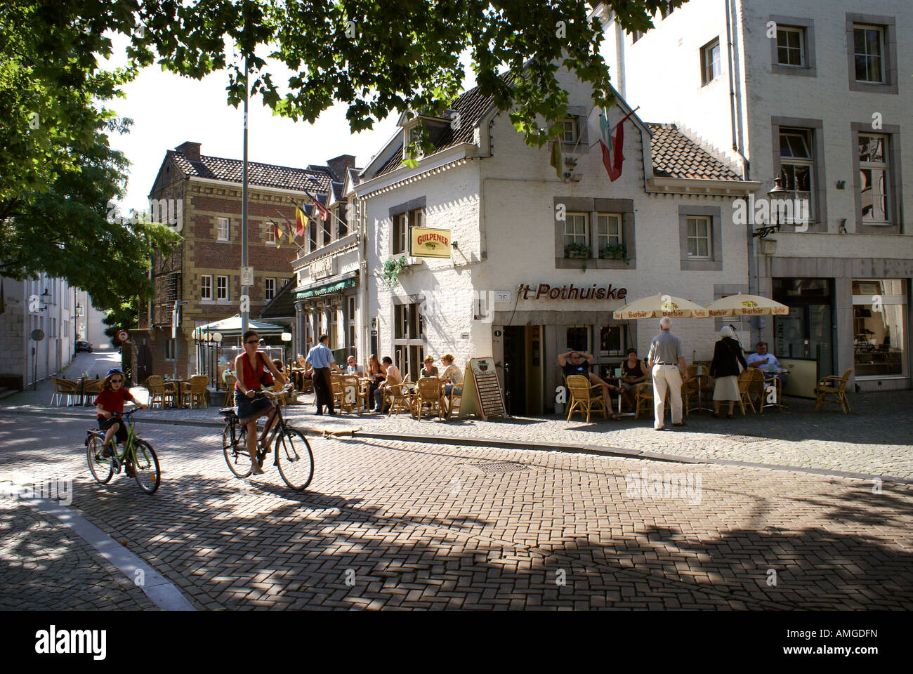 cycling pub