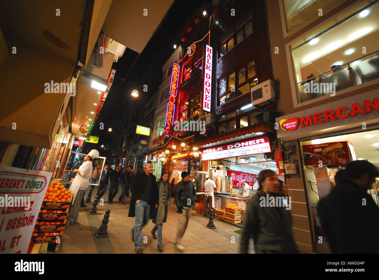 Restaurants and takeaways hi-res stock photography and images - Alamy