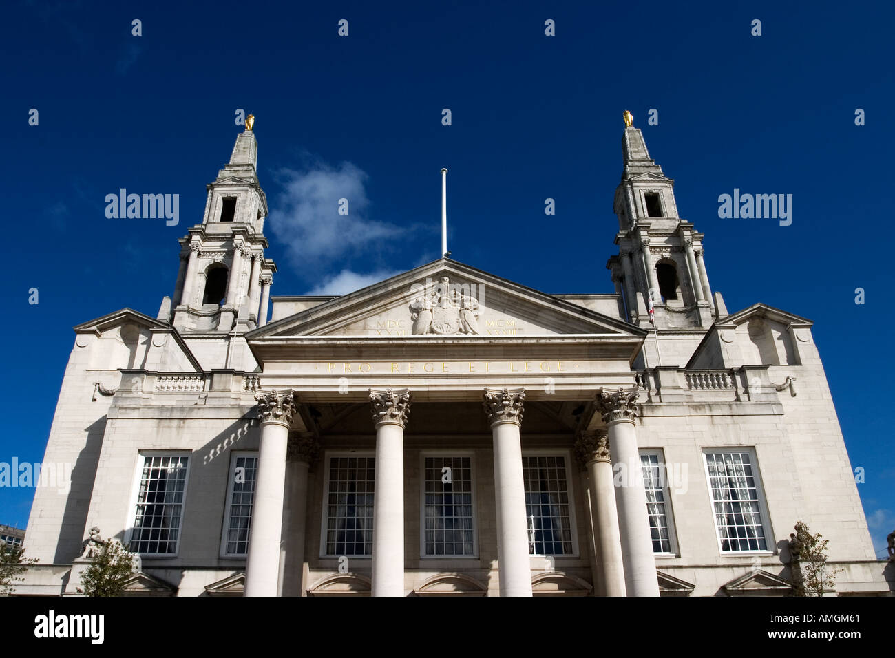 Pro Rege et Lege For King and Law Inscription above the imposing Civic