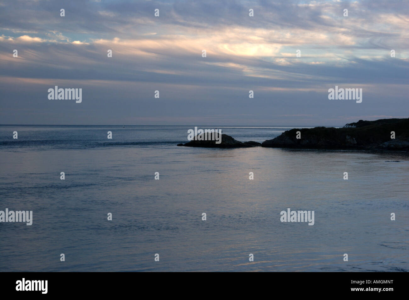 Twilight at Borth Y Gest on the Glaslyn Estuary, near Porthmadog, North Wales, UK Stock Photo