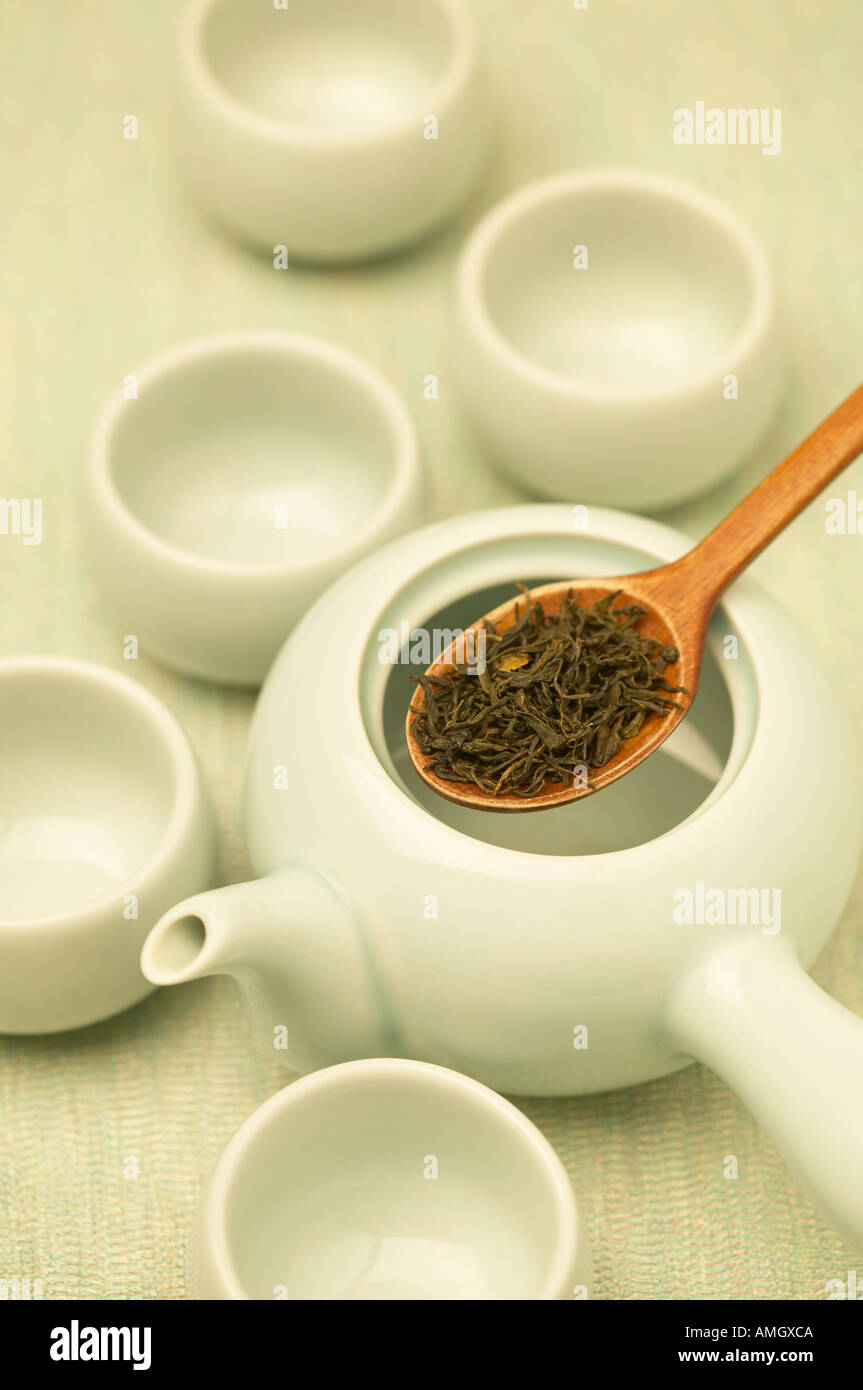 Dried tea leaves Stock Photo - Alamy