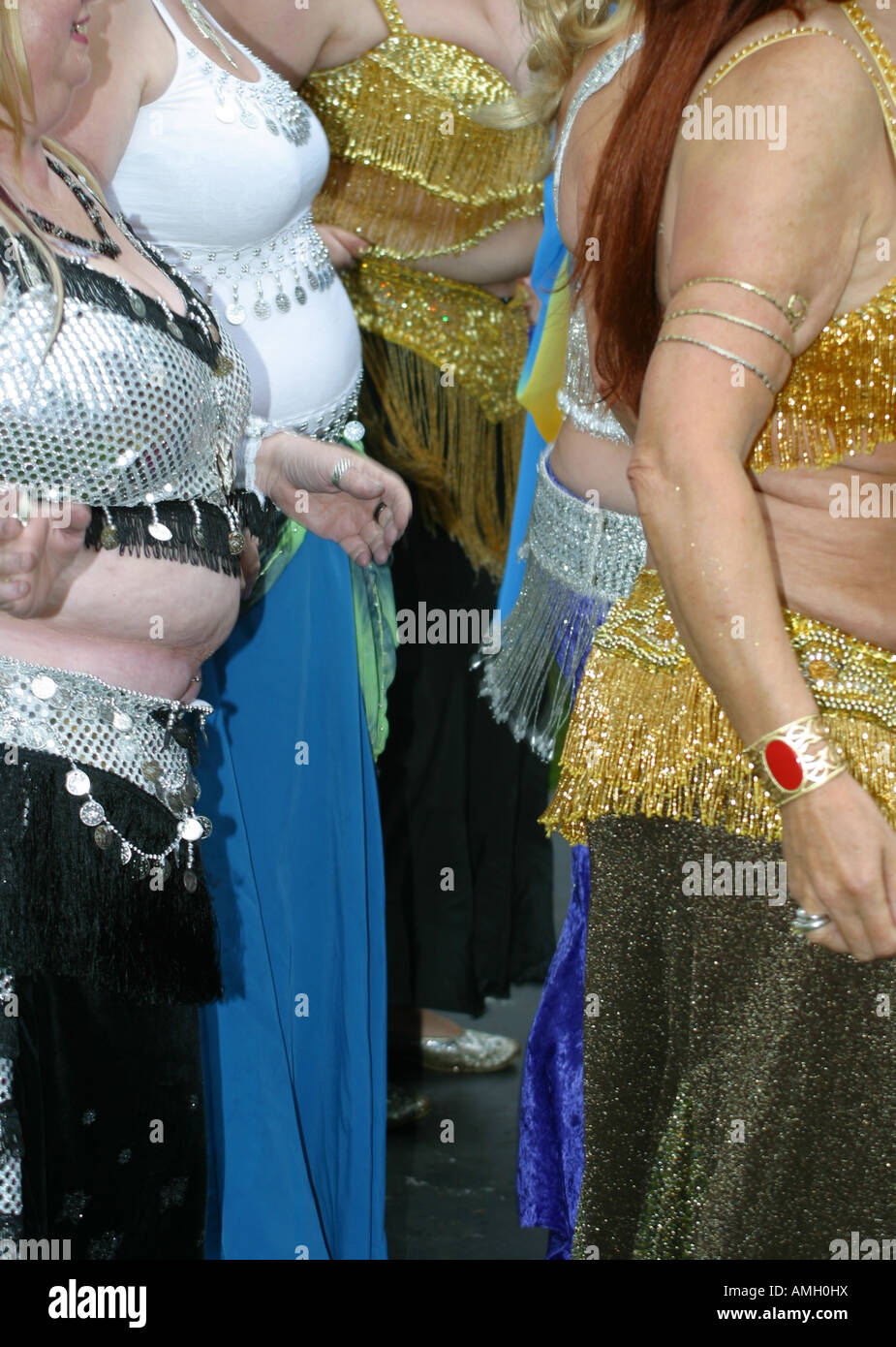 mature ladies dancing Mature ladies dancing