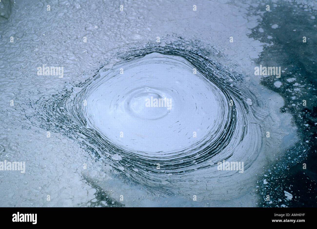 Japan, Beppu, Honbozu Jigoku (heisse Quellen Stock Photo - Alamy