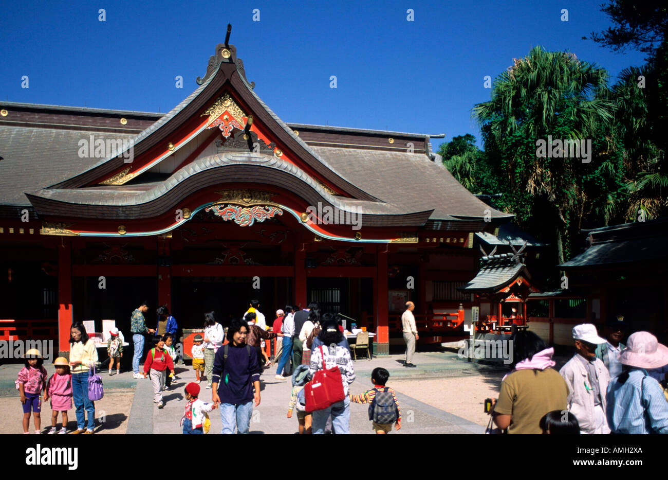 Aoshima, Aoshima Shrine - Japan Travel Planner - ANA