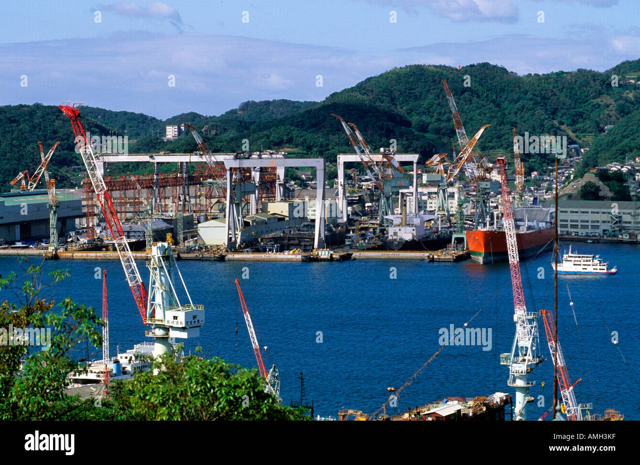 Japan shipyard hi-res stock photography and images - Alamy