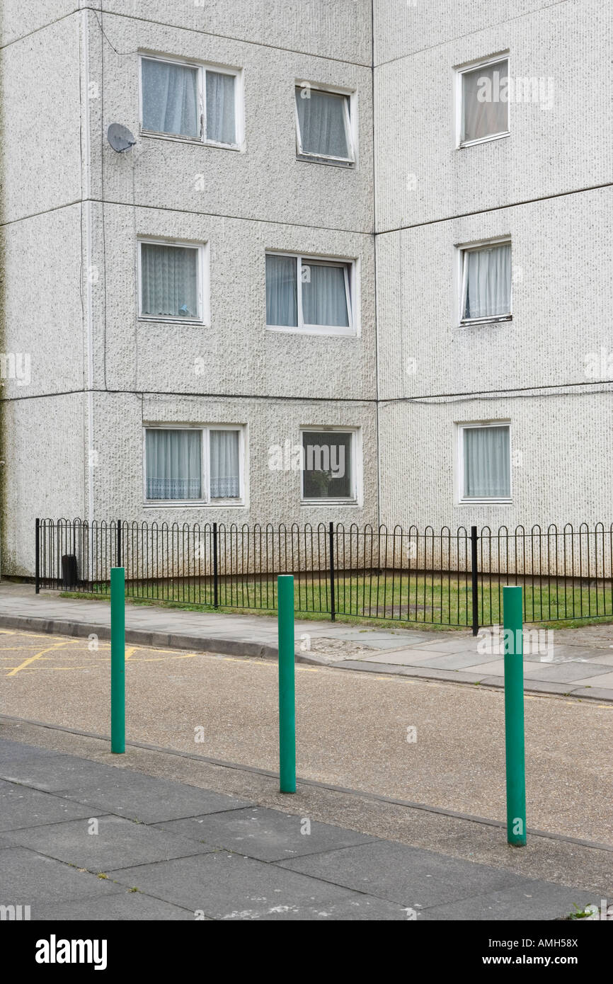 Housing tower hamlets hires stock photography and images Alamy