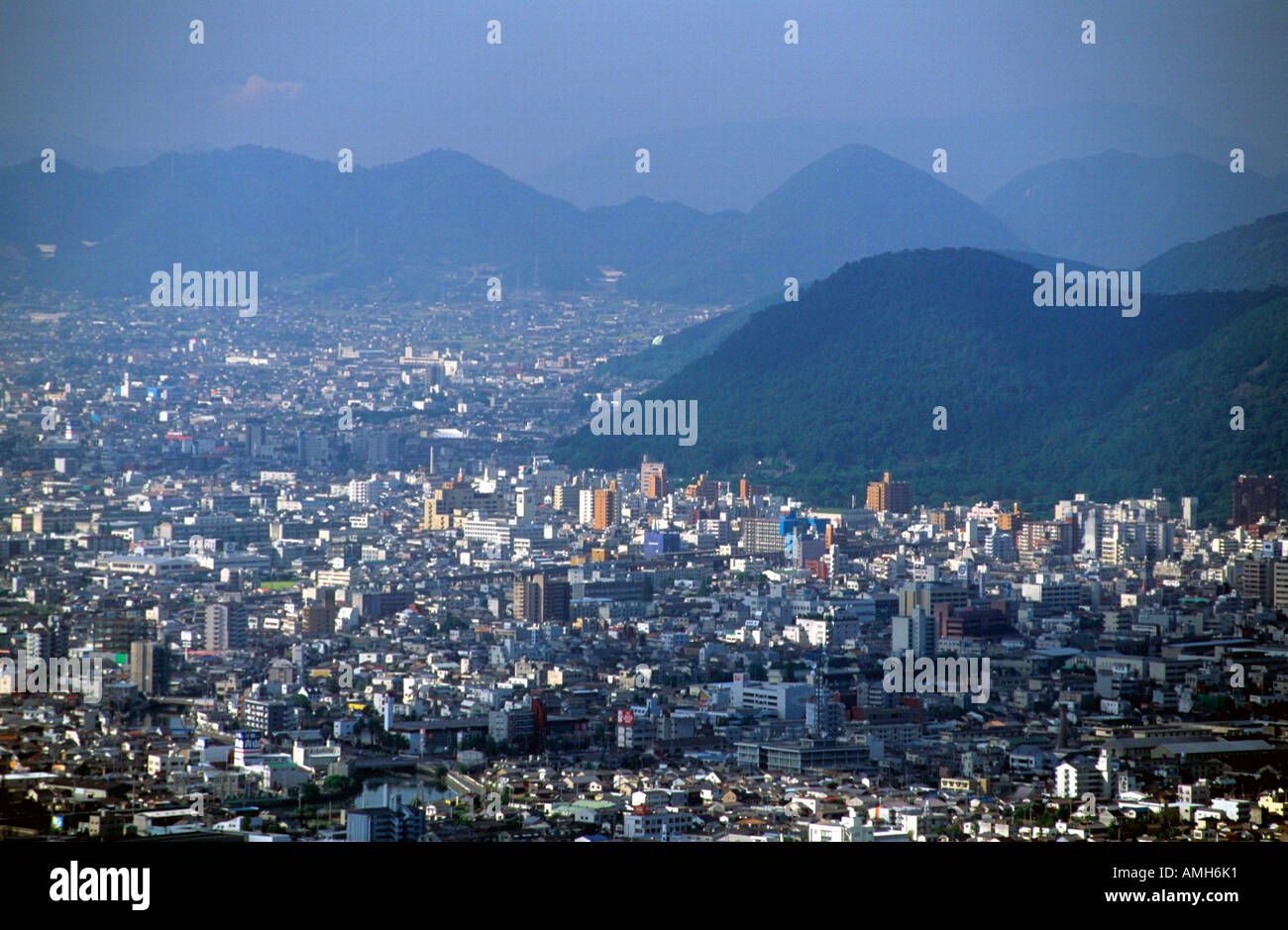 Japan, Shikoku, Takamatsu, Blick vom Yashima-Berg auf Stadt Stock Photo