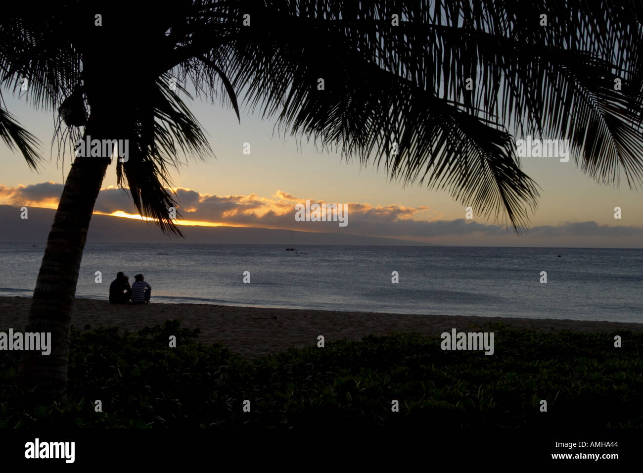 Sunset kaanapali maui hawaii hi-res stock photography and images - Alamy