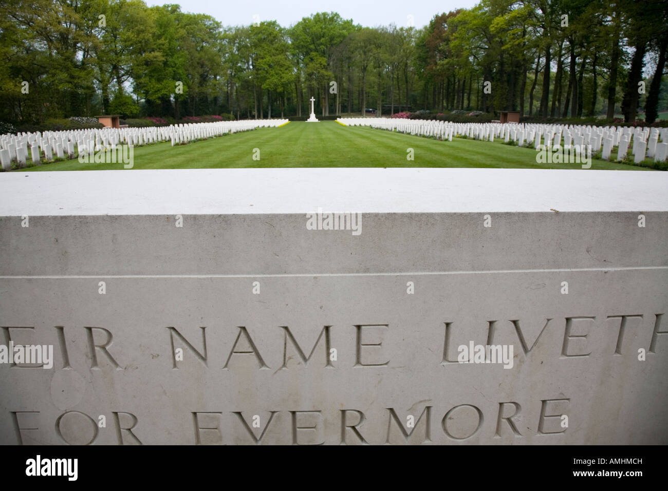 British soldiers Gelderland Arnhem Oosterbeek Nehterland Holland cemetery WW2 war British soldiers Canadian dead  worldwar-II Stock Photo