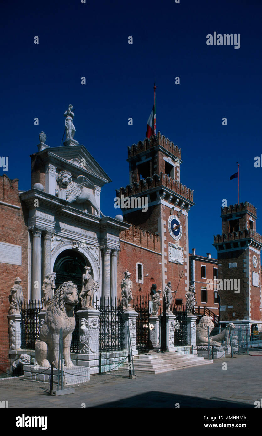 Venedig, Stadtteil Castello, Arsenal, Eingangsbereich, Renaissance, entworfen von Antonio Gambello 1460 Stock Photo
