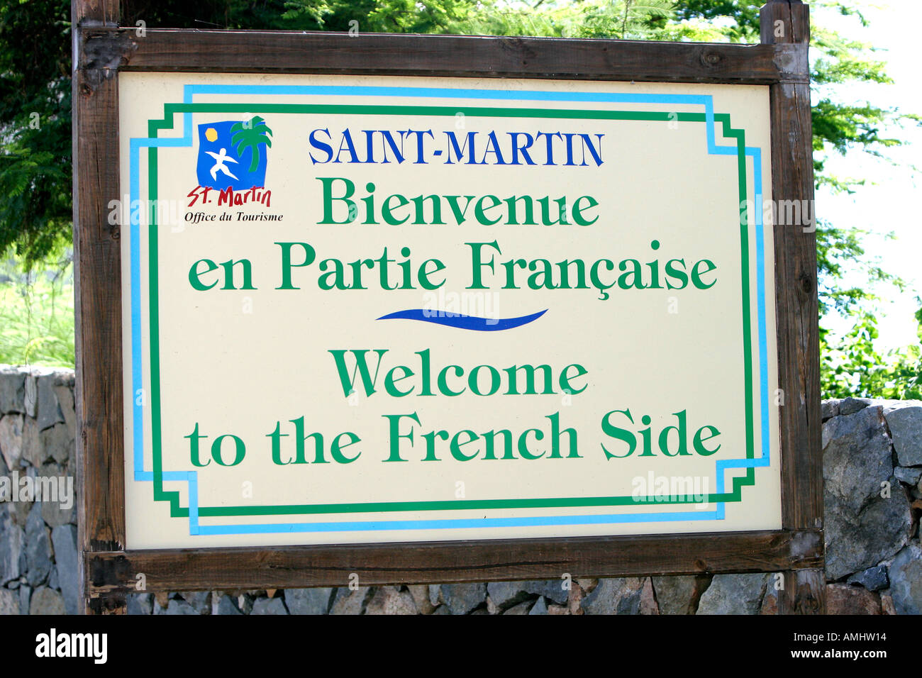 Roadside Welcome to French Side sign St Martin Stock Photo