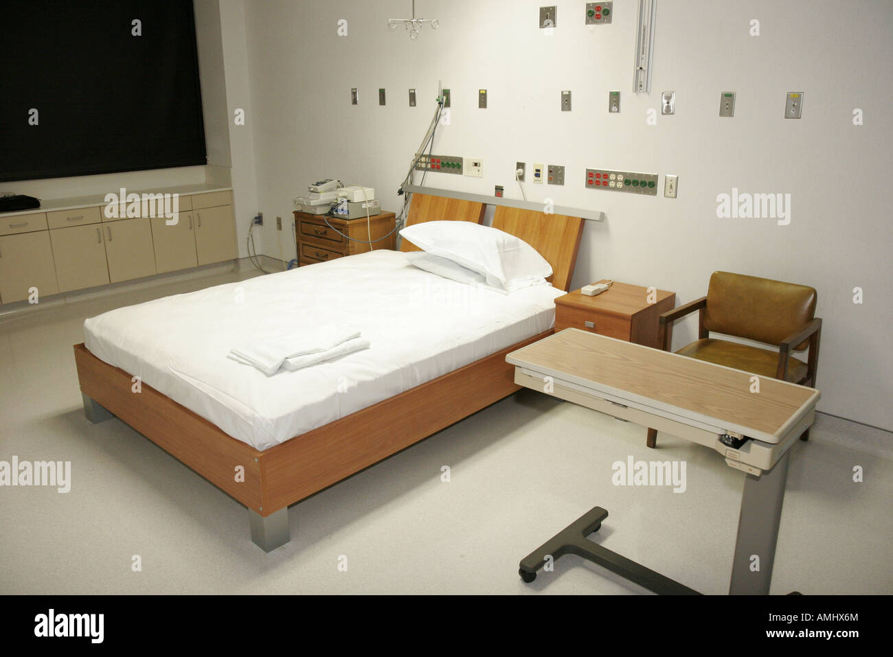 Sleep center study hi-res stock photography and images - Alamy