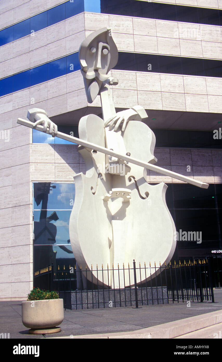 Cello sculpture hi-res stock photography and images - Alamy