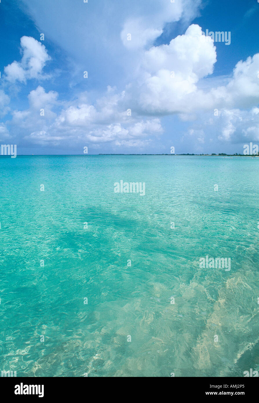 Seven Mile Beach, Grand Cayman, Grand Cayman Island Stock Photo Alamy