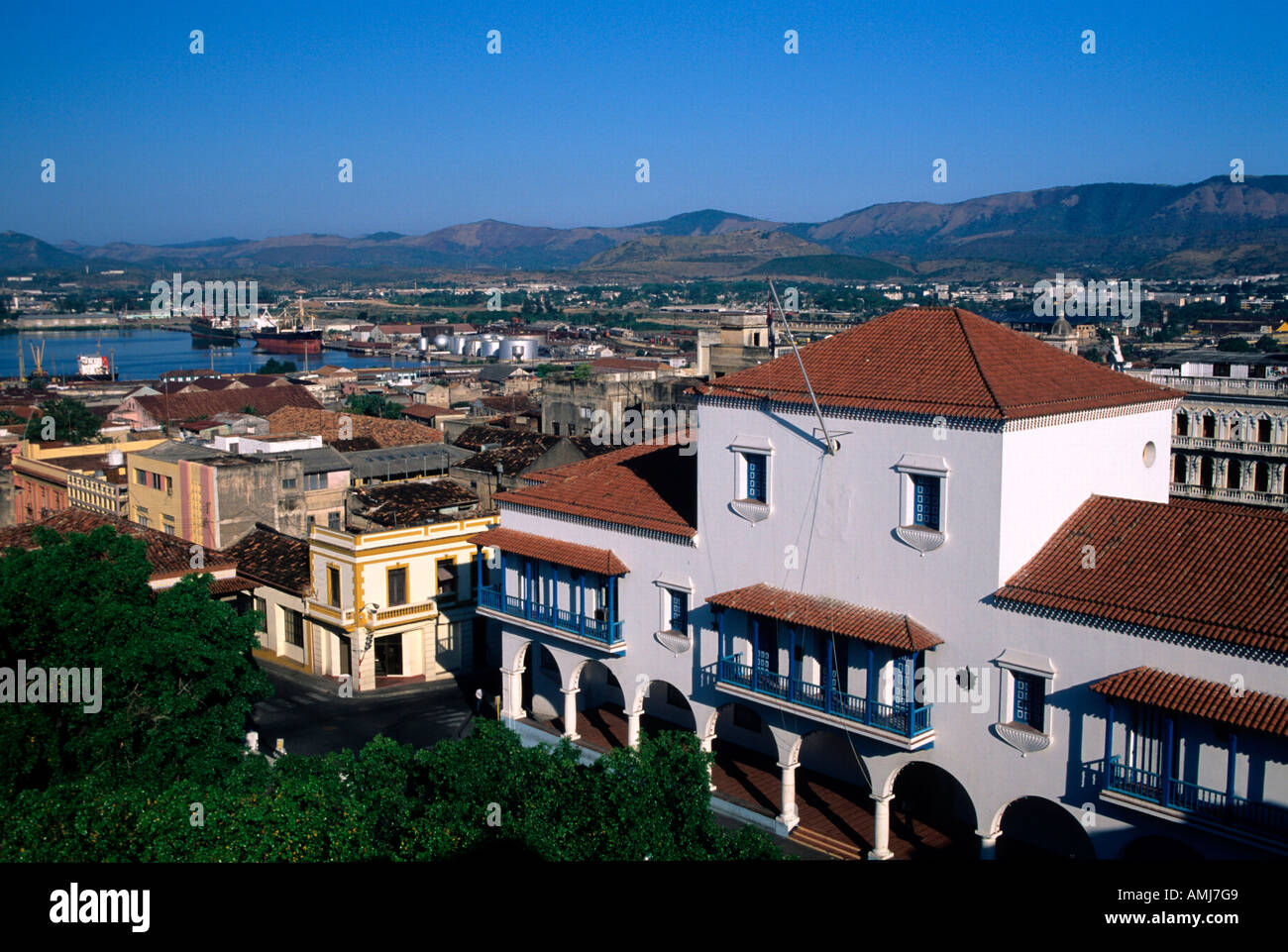Kuba Santiago De Cuba In Santiago De Cuba Rathaus Stock Photo Alamy