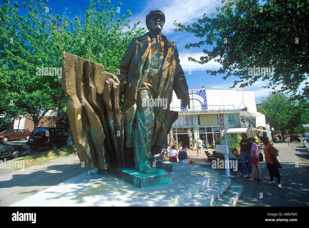 Bronze statue of Vladimir Lenin by Emil Venkov Slavic artist Seattle WA