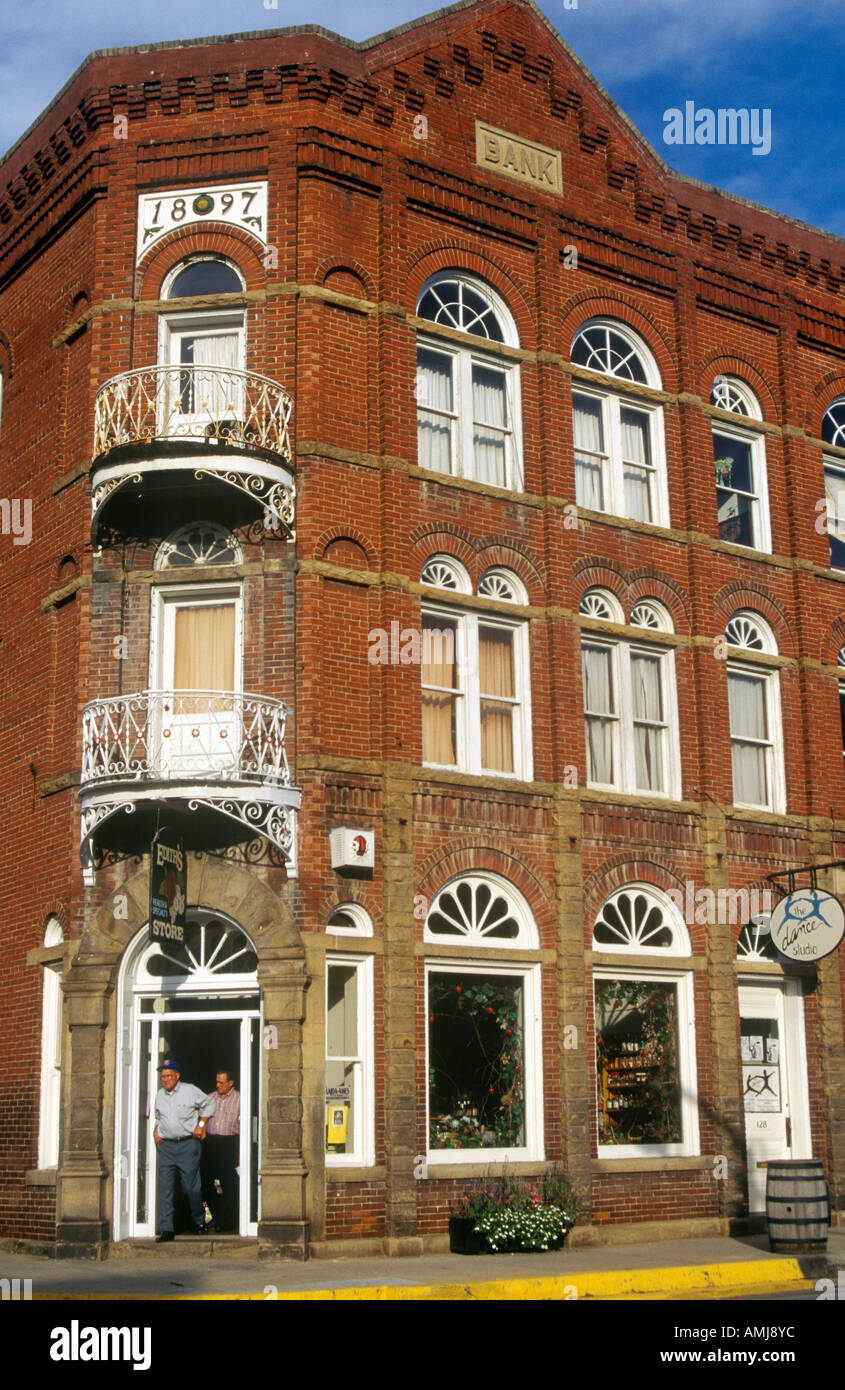 Historic Lewisburg WV along US Route 60 Stock Photo Alamy