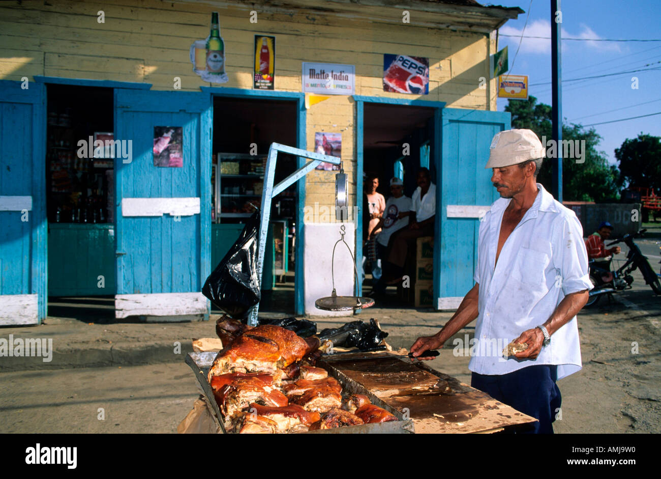 Dominikanische Republik, Santiago-Bisono, Spanferkelgrill an der Strasse Stock Photo